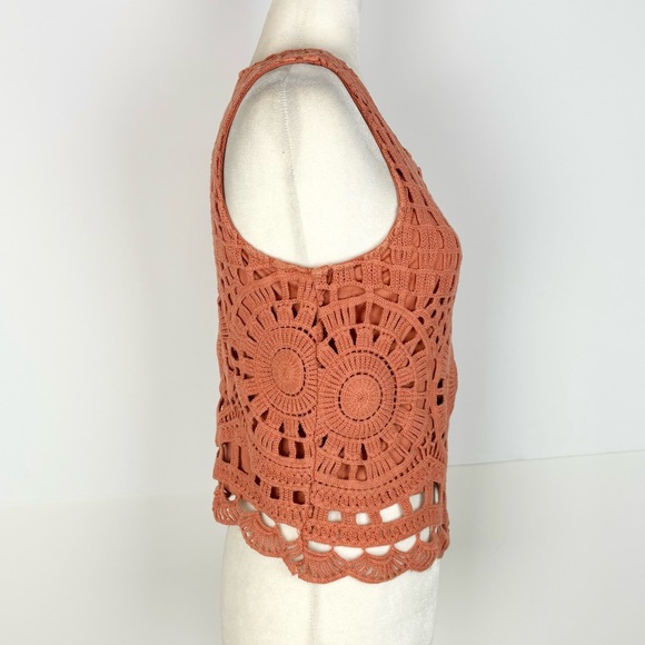 Design Lab crochet knit top - Picture 4 of 7